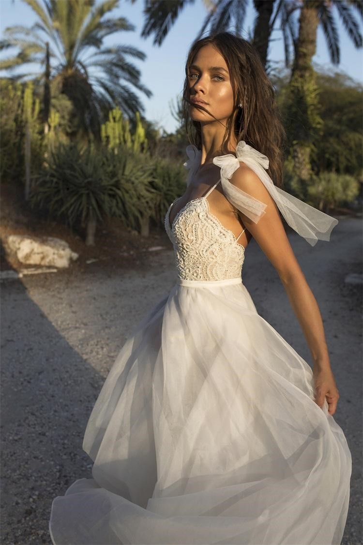 2018 Asaf Dadush Boho Wedding Dresses Backless Spaghetti Lace Applique Beaded Pearls Beach Bridal Dress Cheap Wedding Gowns Plus Size